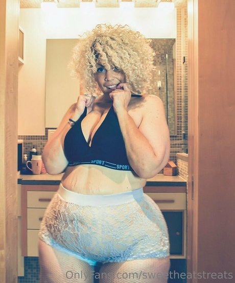 sweetheatstreats onlyfans leaked pics