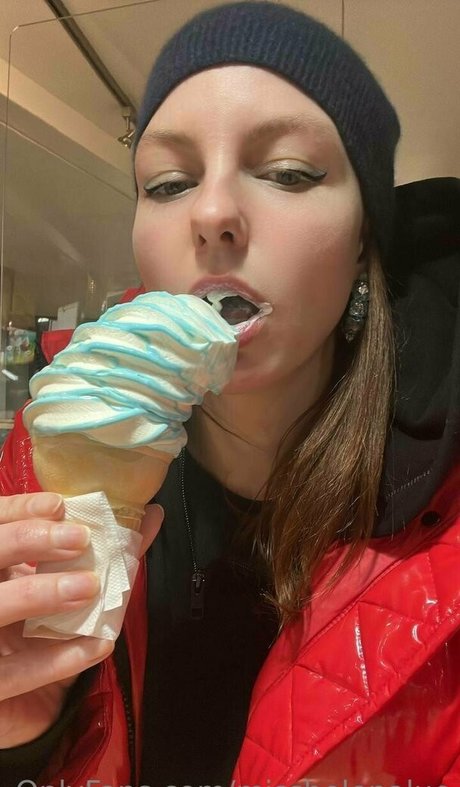 misshelenalue onlyfans leak free