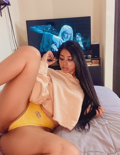 giant onlyfans free naked self-portrait