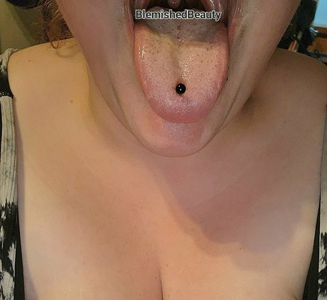 curvy teen onlyfans hot illustration