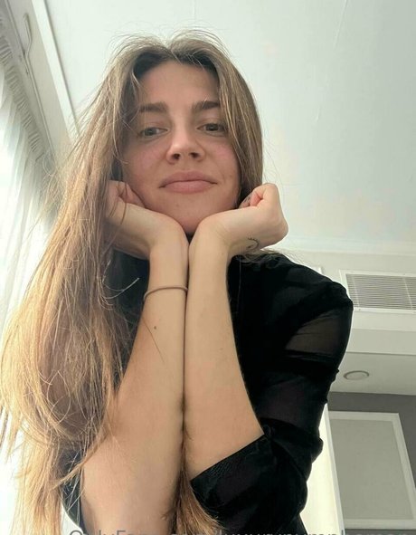 aminavalentino only fans leak porn