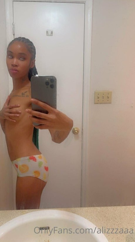 prettyfaceslimm onlyfans model photo