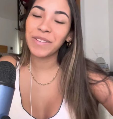 Adriana Verastegui is on onlyfans