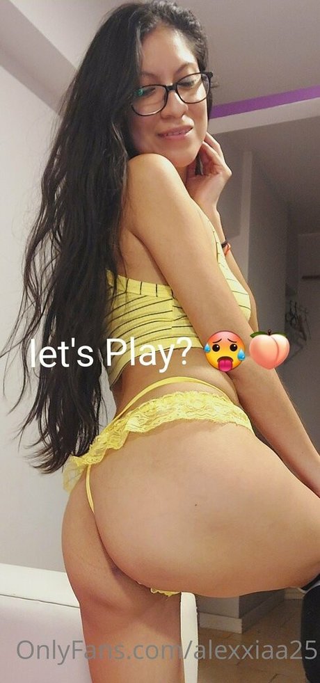 alexxiaa25 onlyfans pic
