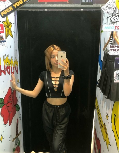 sammmsweet onlyfans model images