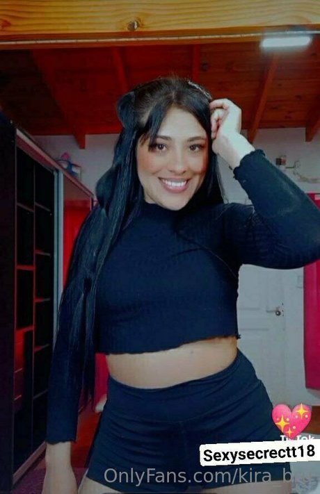 kira brunette1 onlyfans leak porn