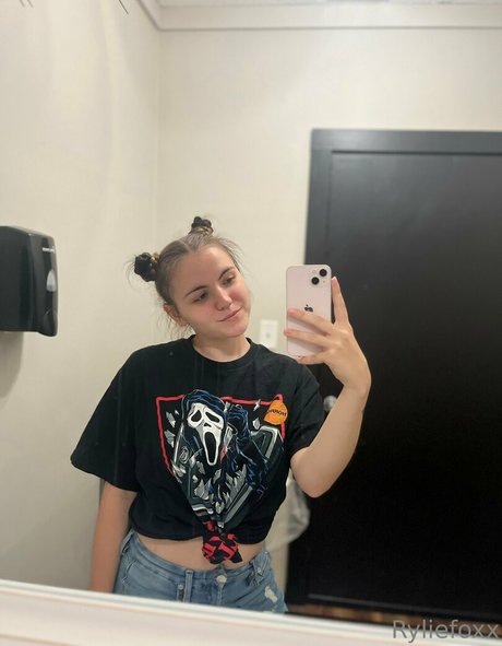 ryliefoxx free only fans xxx