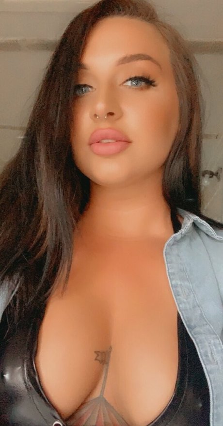 Demoncakes onlyfans public photos