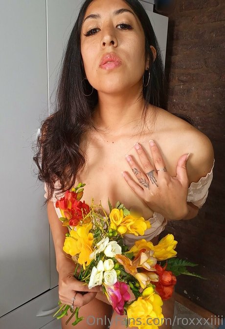 roxxxiiii leaked porn onlyfans