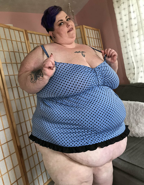 reenayestarr naked onlyfans leak