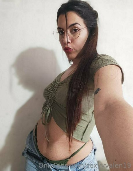 sexyyvalen19 leaked only fans porn