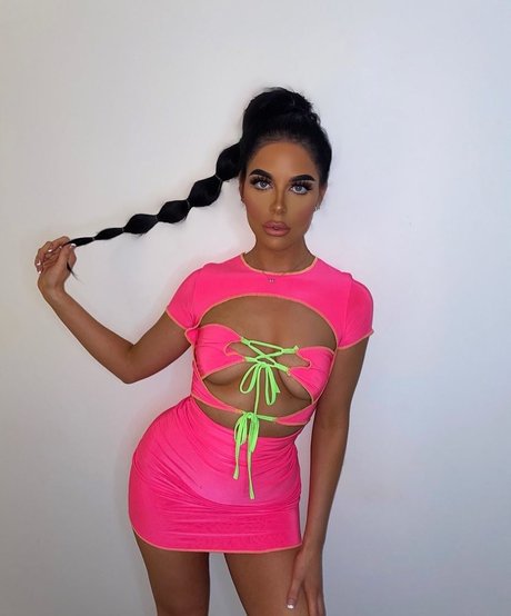 Emily Oldring onlyfans nude pictures