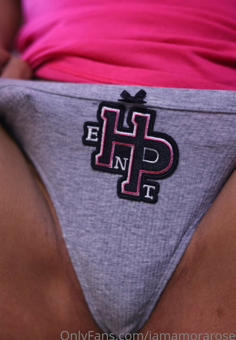 iamamorarose onlyfans porn leaks