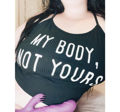 rosieofficial02 naked onlyfans