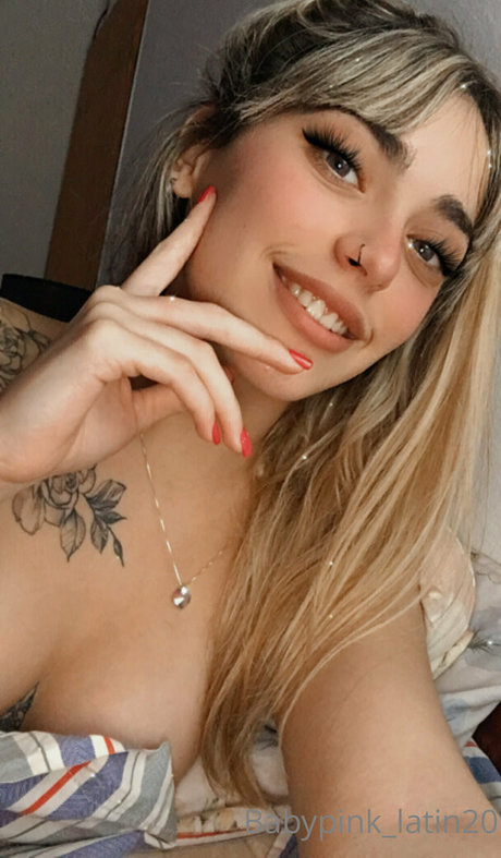 babypink latin20 onlyfans strip tease