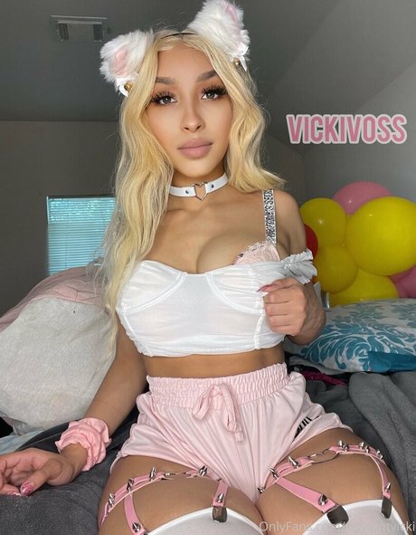 wewantvicki onlyfans nudes