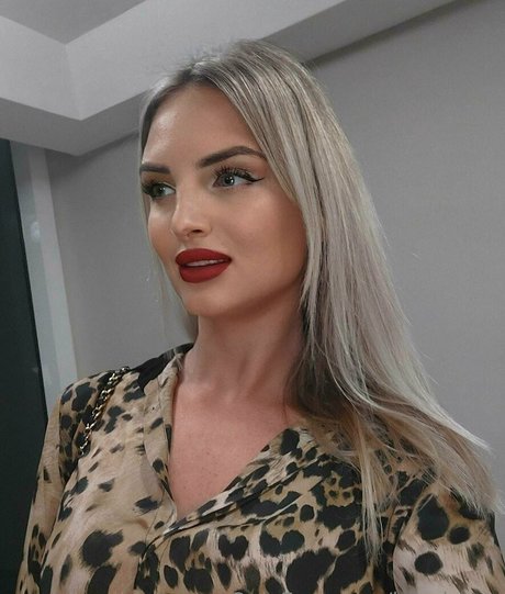 lexy lovee onlyfans leak porn