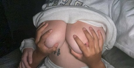 Phoebewillow onlyfans leakes