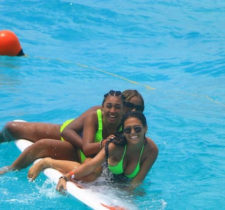 alex papadonker onlyfans naked porn