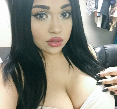 wachamarie onlyfans sex leaks