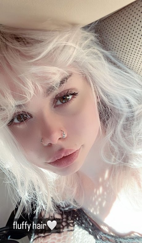 mirror onlyfans beautiful print