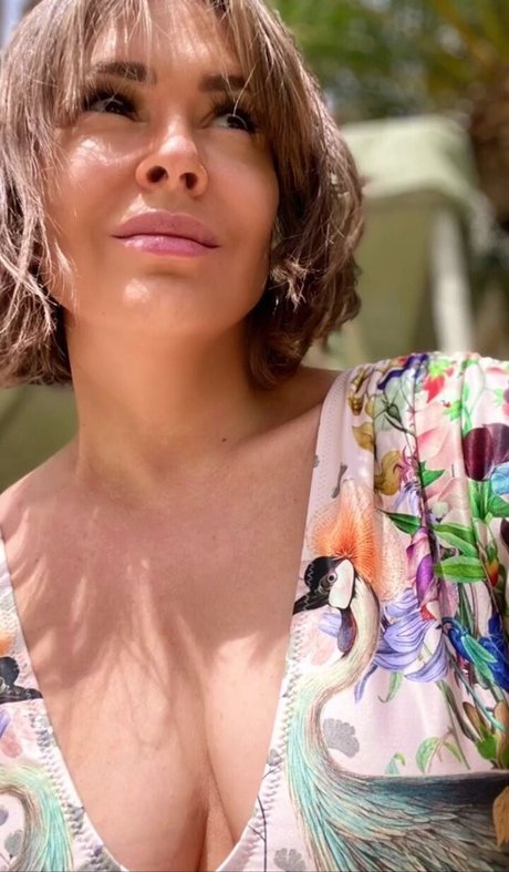 Alyssa Milano onlyfans joi