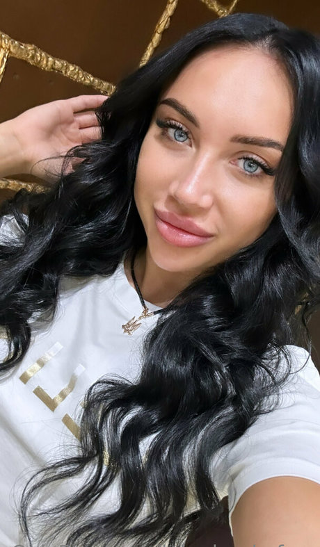 lola dazzle free onlyfans nude