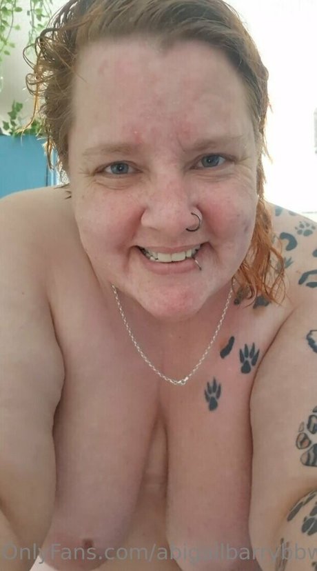 abigailbarrybbw onlyfans naked leaks