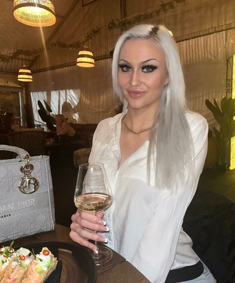 tawneycavanni xoox only fans leaked