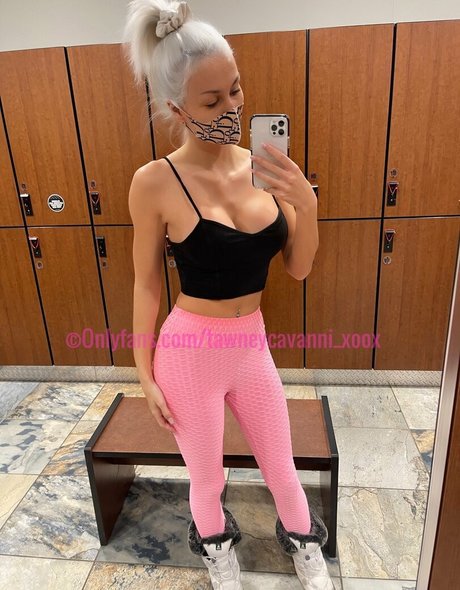 tawneycavanni xoox on onlyfans