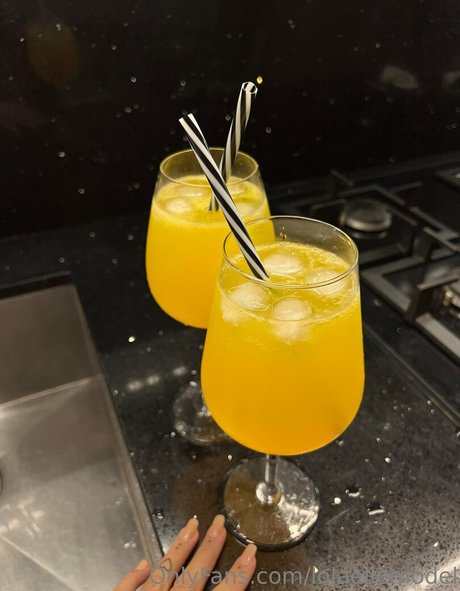 lolaellemodel onlyfans leaks naked