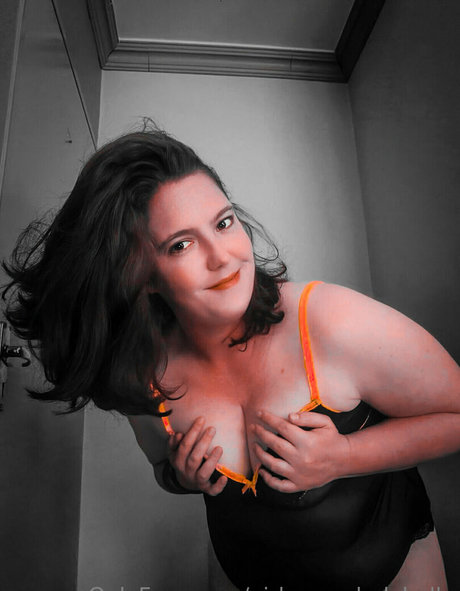 girlgamerladybella onlyfans leaj