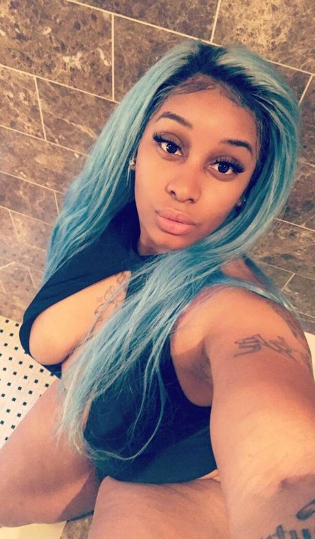 MonroeSweets onlyfans strip