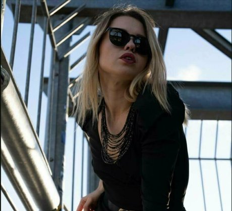 abella chaseq onlyfans sex leaks