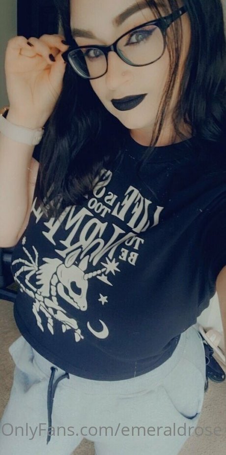 emeraldrose onlyfans porn free