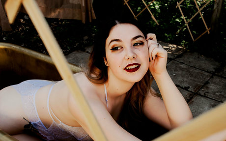 mara elysse ass onlyfans