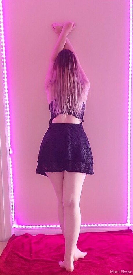 mara elysse onlyfans hot
