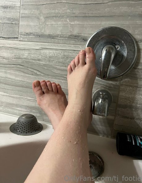 tj footie onlyfans tits