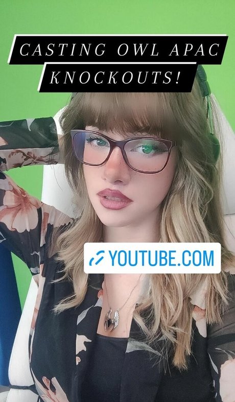 Lemonkiwi naked on onlyfans