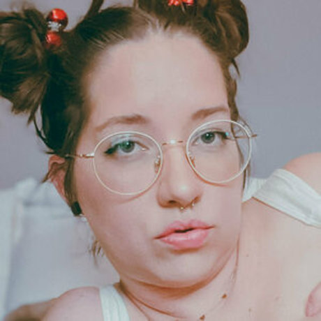 ohhoneybunz onlyfans strip tease