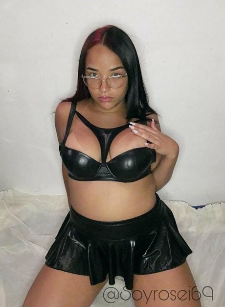 soyrosei69 onlyfans.