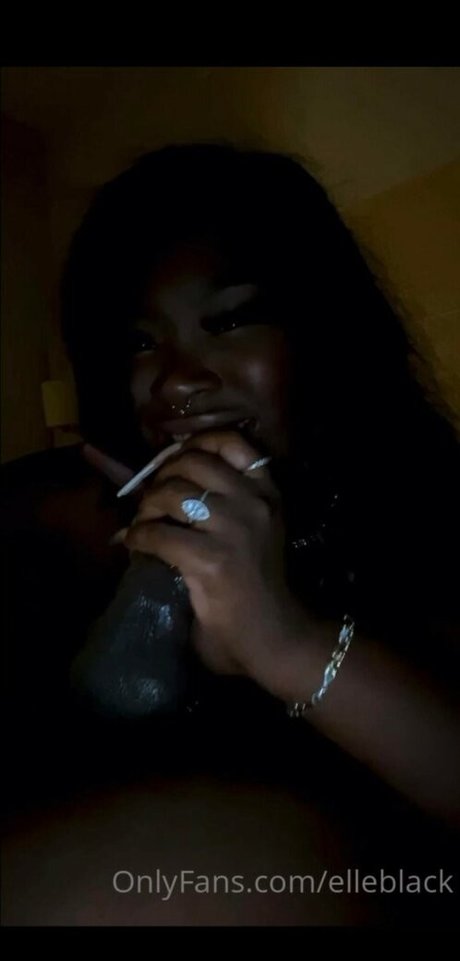 elleblack is on onlyfans