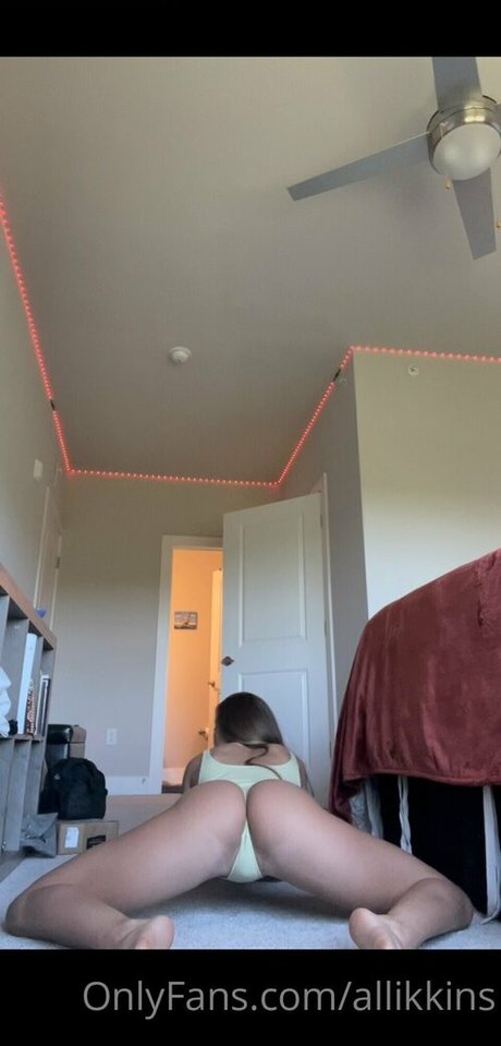 allikkins onlyfans star