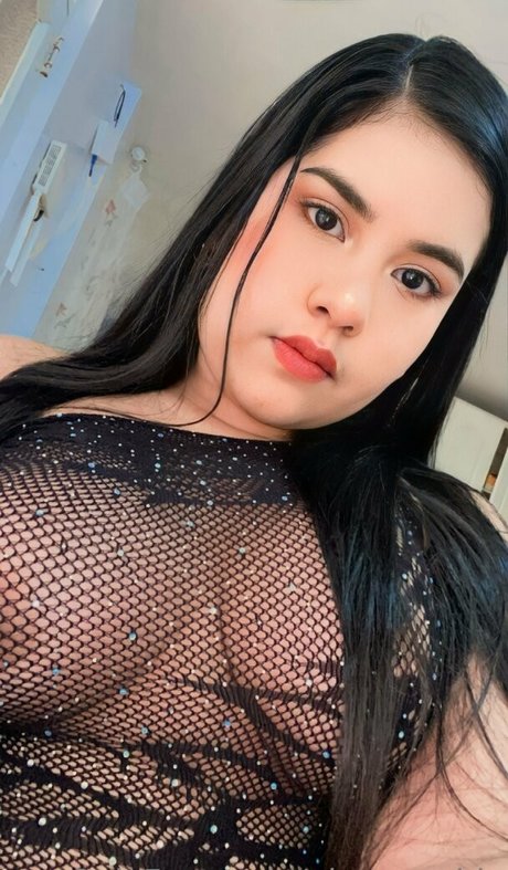 alanaahot onlyfans leaked tits