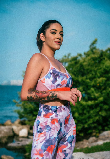 officialmiax onlyfans free