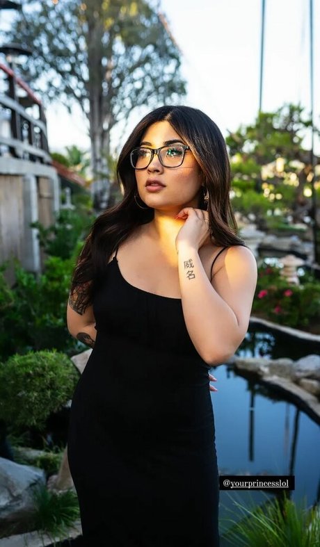 big tits mom onlyfans beautiful porn still