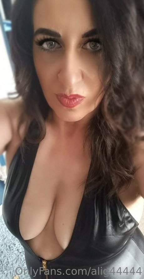 alig44444 Profile pic