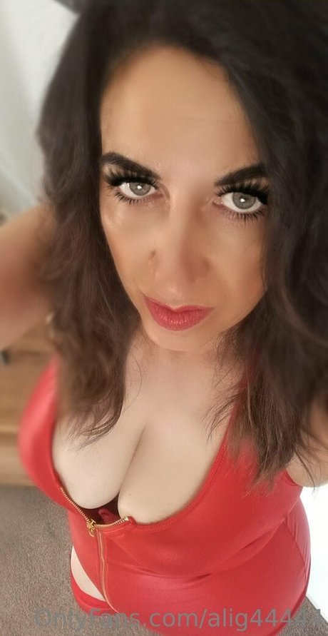 alig44444 onlyfans for free