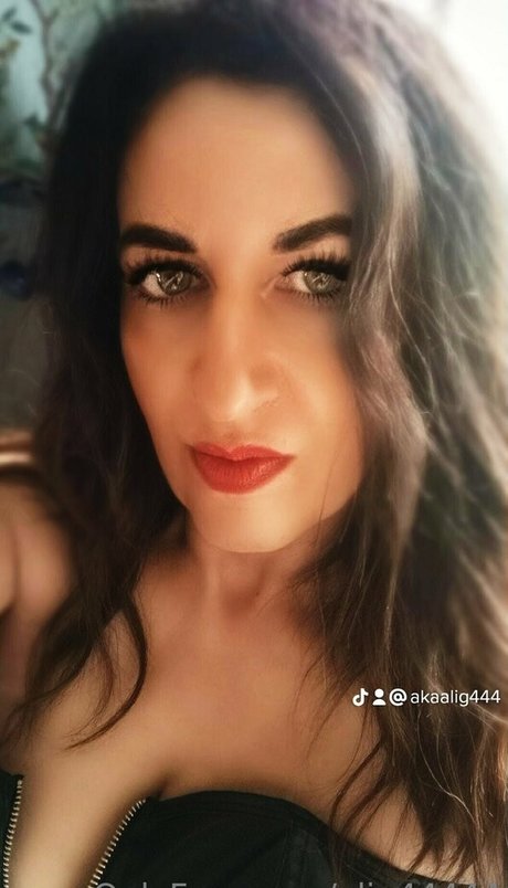 alig44444 onlyfans leaka