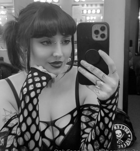 th3horrorlov3r onlyfans desnuda